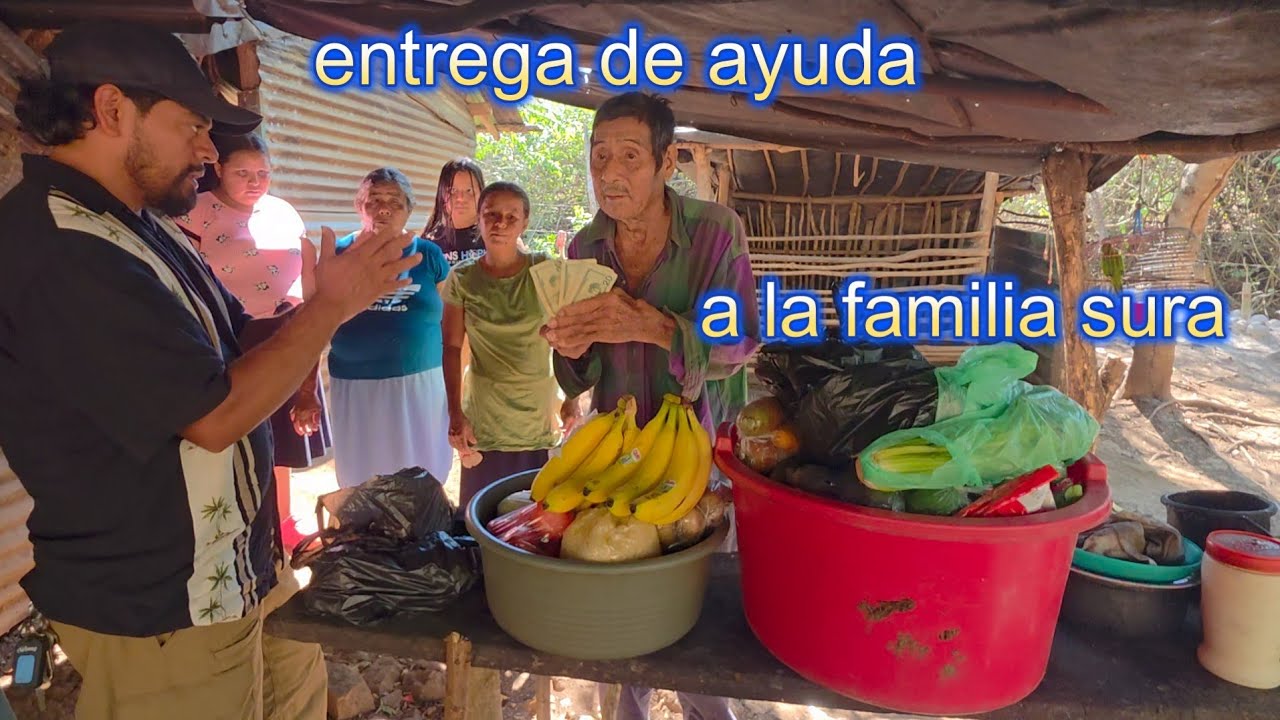 ENTREGANDO AYUDA ALA FAMILIA SURA