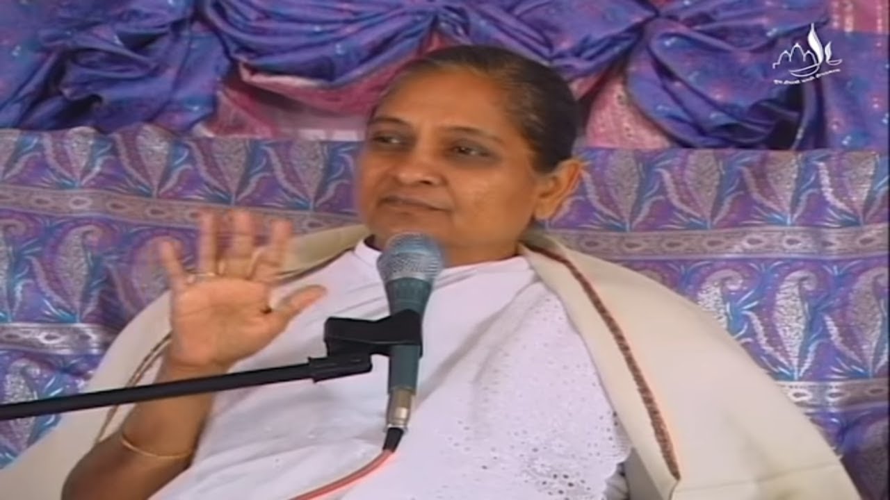 Sahajta Part - 1 | Life In The Service Of Enlightened One | Pujya Niruma | Derbyshire Shibir 2002