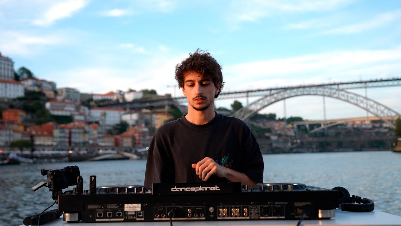 Miguel Alves | DJ Set - Live from Ribeira do Porto