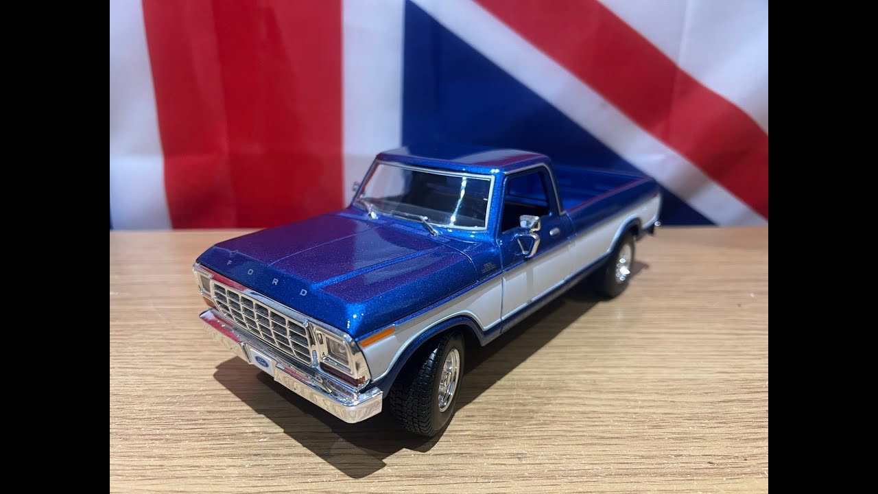 1:20 Maisto 1979 Ford F-150