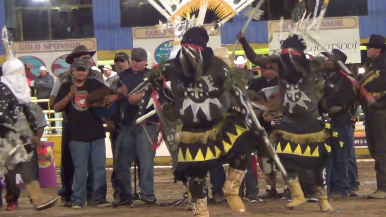 Joe Tohonnie Jr & Apache Crowndancers - Navajo Nation Fair
