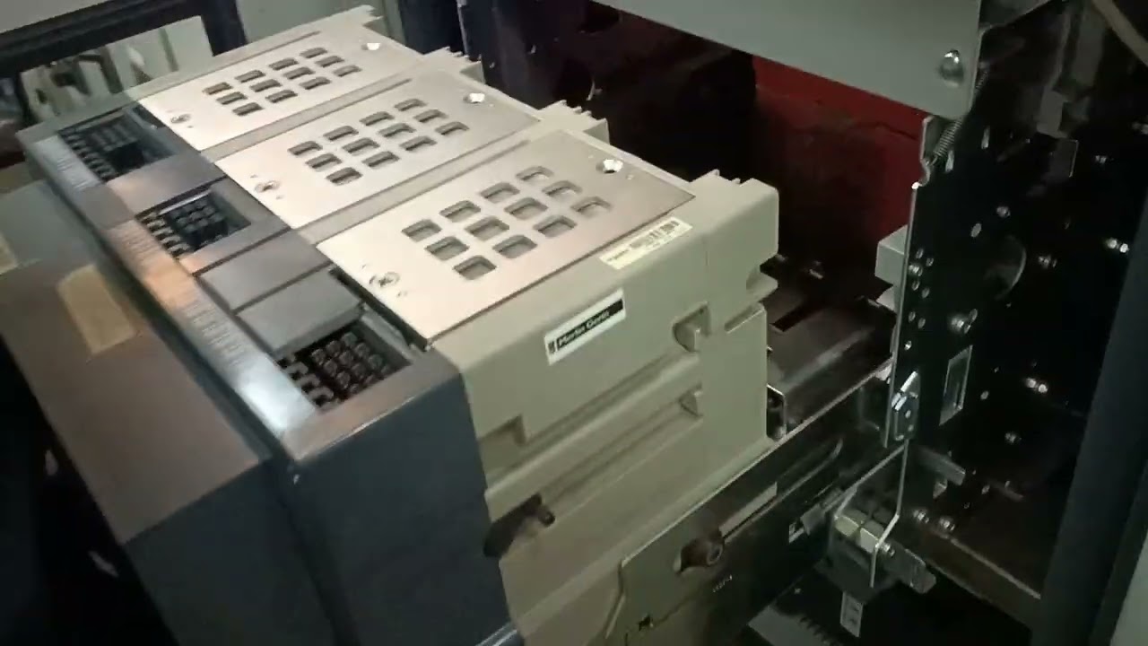 How to Pull out Schneider Air Circuit Breaker...