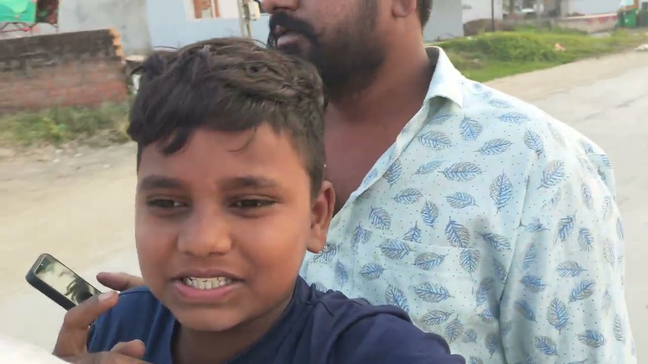 આજે એસપાલ ને ગ્રાઈન્ડર વાગુ