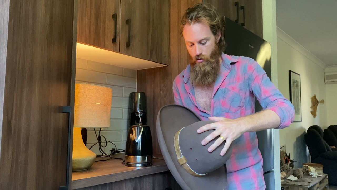 How to bash an Akubra