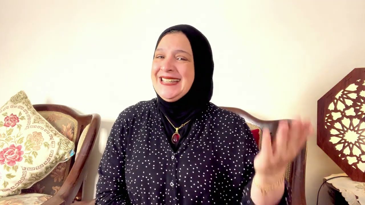 ‏زهقتي من اللي حواليكي😤￼ أنا جاي أقولك إزاي تسعدي نفسك👏🥰♥️