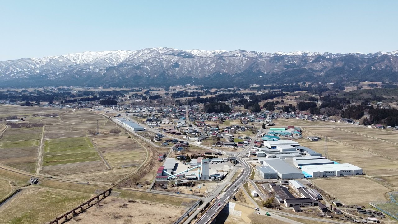 白鷹町全景