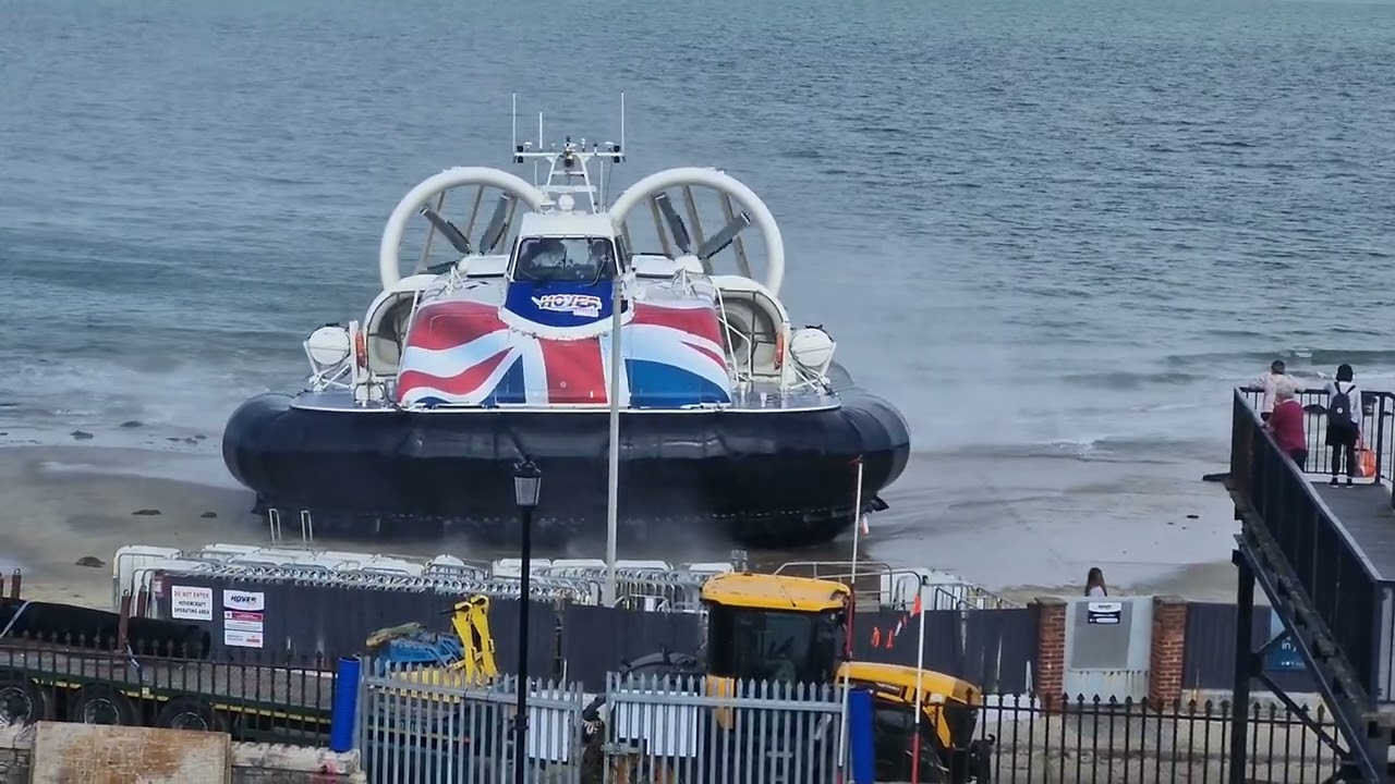 Hovertravel @Hovertravel #isleofwight #uk #england