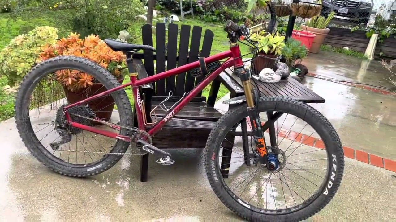 Why Steel Hardtail frames are the best (Esker Hayduke & Japhy)