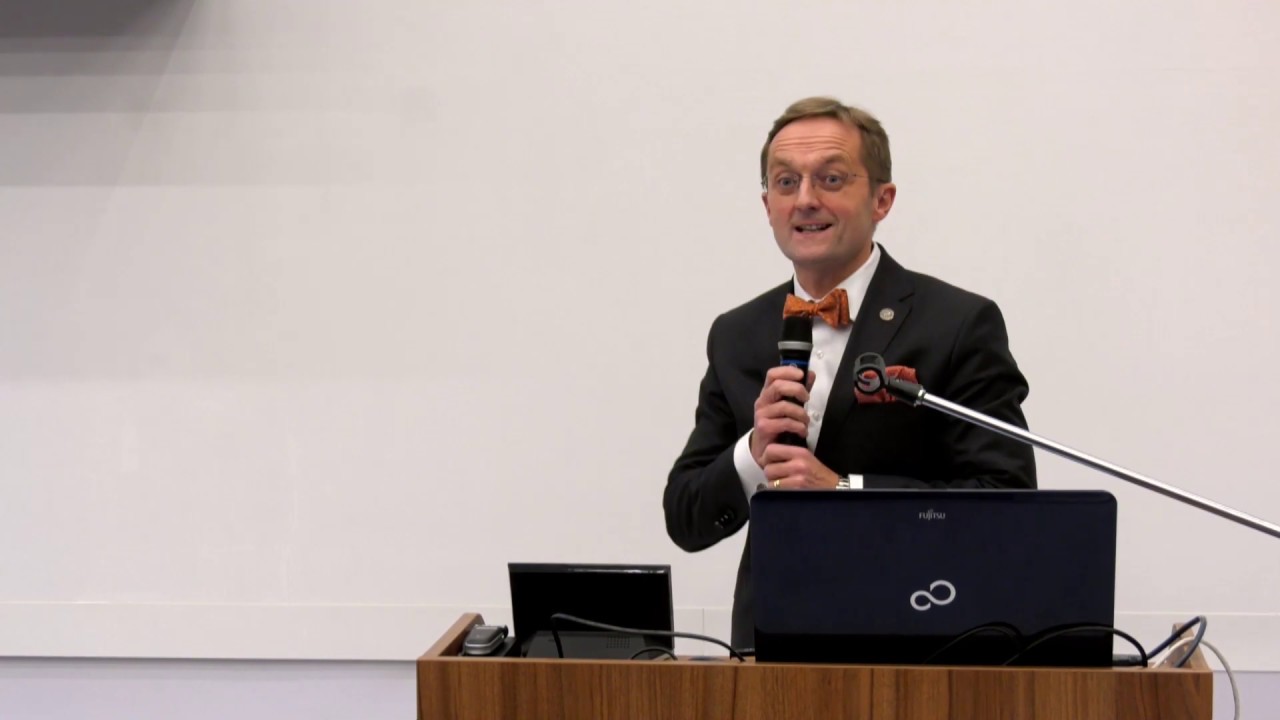 WYKŁAD: Skuteczna prewencja chor&oacute;b nowotworowych narząd&oacute;w rodnych u kobiet? &ndash; prof. Wojciech Rokita