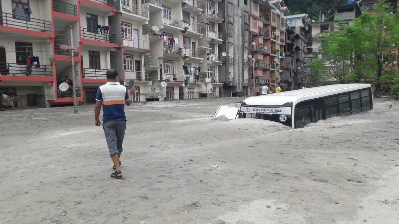 Flash Flood in Sikkim!!! 