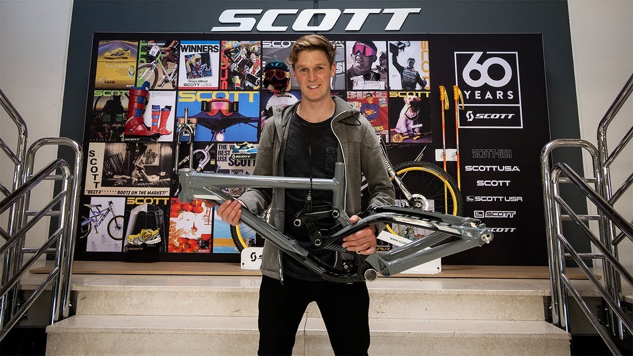 VISITING THE SCOTT HEADQUARTERS + PICKING MY CUSTOM GAMBLER