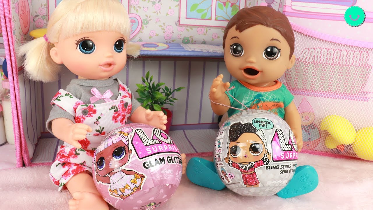Bolitas L.O.L. sorpresa para Ana y Luke Baby Alive