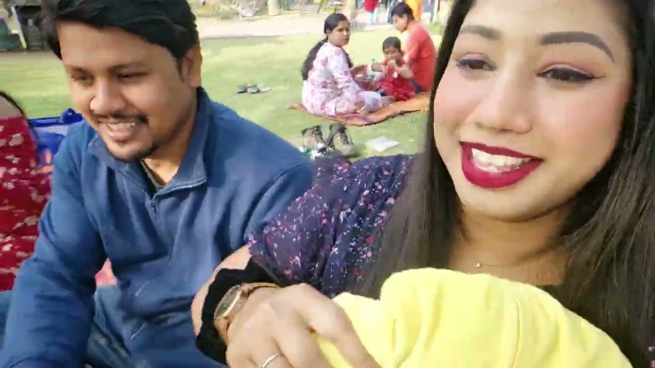 Picnic Day With Friends and Family ❤️❤️🥰🥰 #picnic #familytime #dayout #youtubeblog #lifestyleblog 