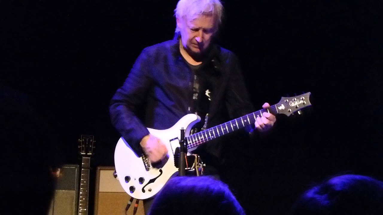 Suzanne Vega - Song Of The Stoic (new song) - live Freiheiz Munich 2014-02-11