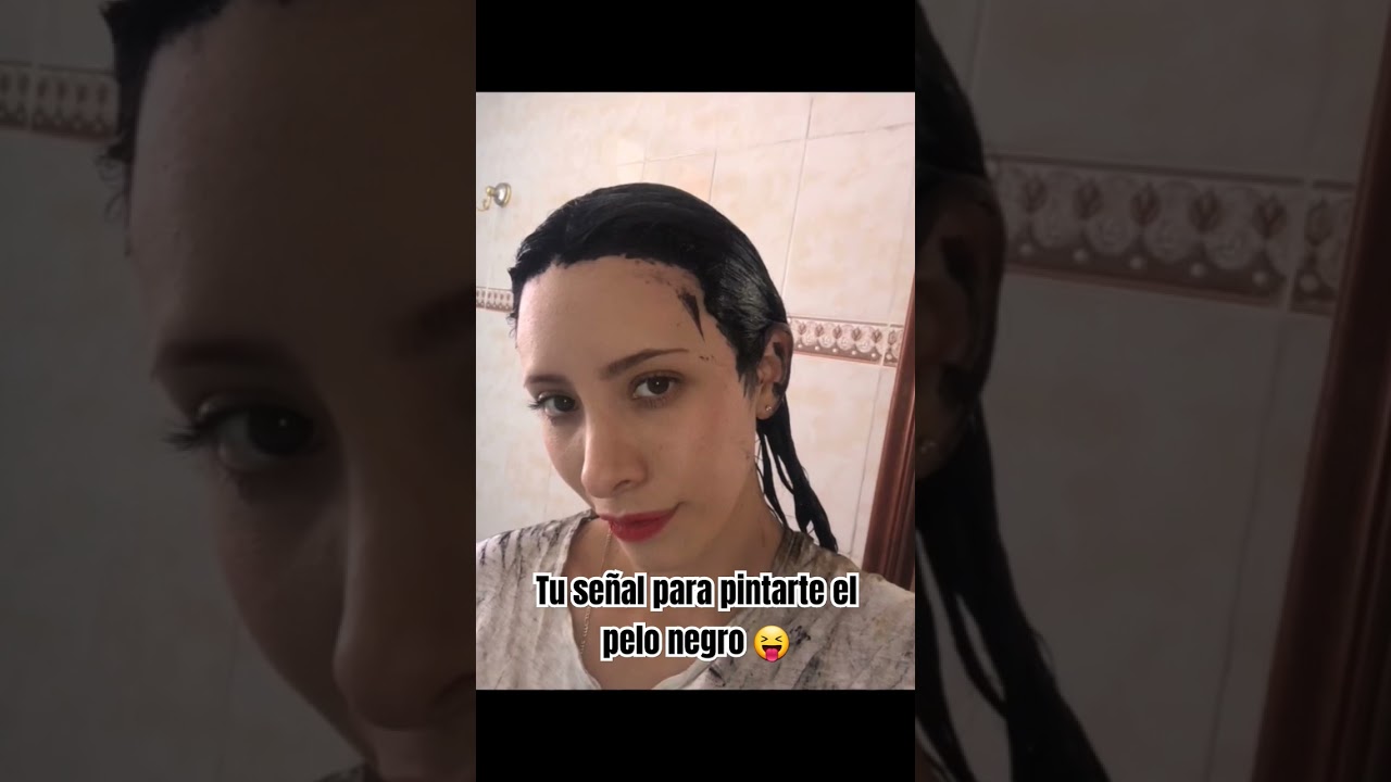 Tu señal para pintarte el pelo negro 😝 ..... Mi cabello del 2022 y ahora 2024 rapada 