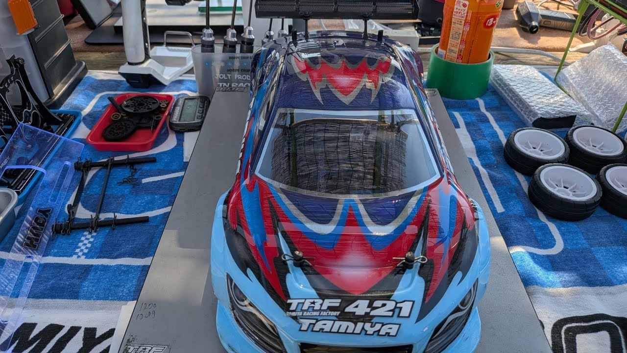 スカイホビー加須サーキットに来てみた♪(-д☆)ｷﾗｯ🎩540ツーリングカーなTA08にアウディR8で走ってみた♪(-д☆)ｷﾗｯ🎩