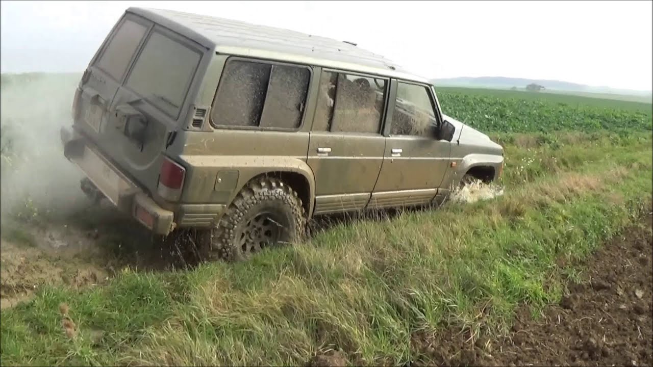 Balade en 4x4 boubier dans les champs