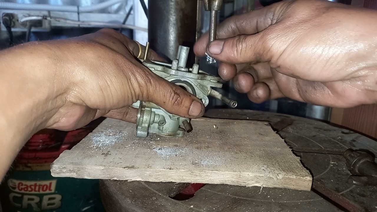 Cách Phục Hồi Bình Xăng Con Sirius Chảy Xăng Dư Từng Chi Tiết