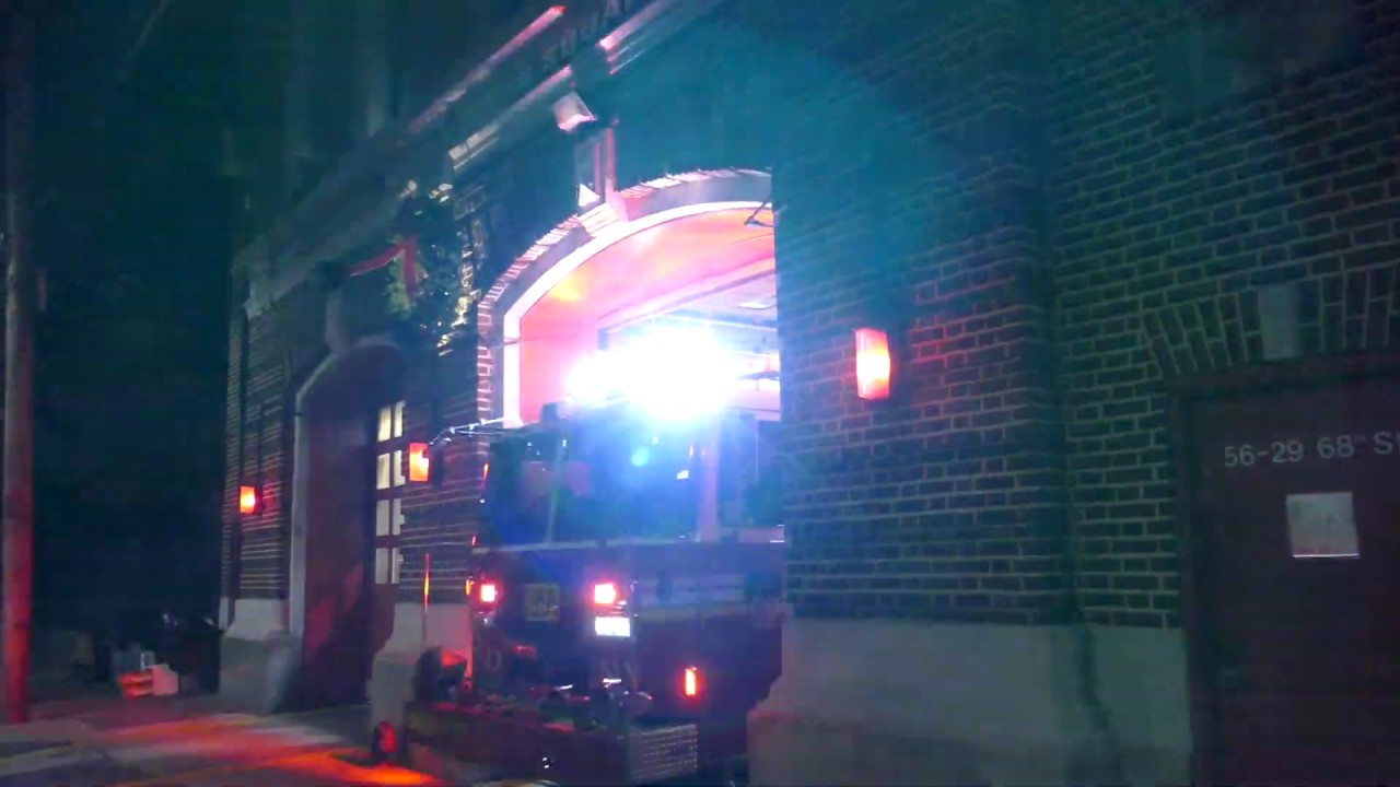 FDNY Squad 288 responds to Box 7030 with real Q2B siren
