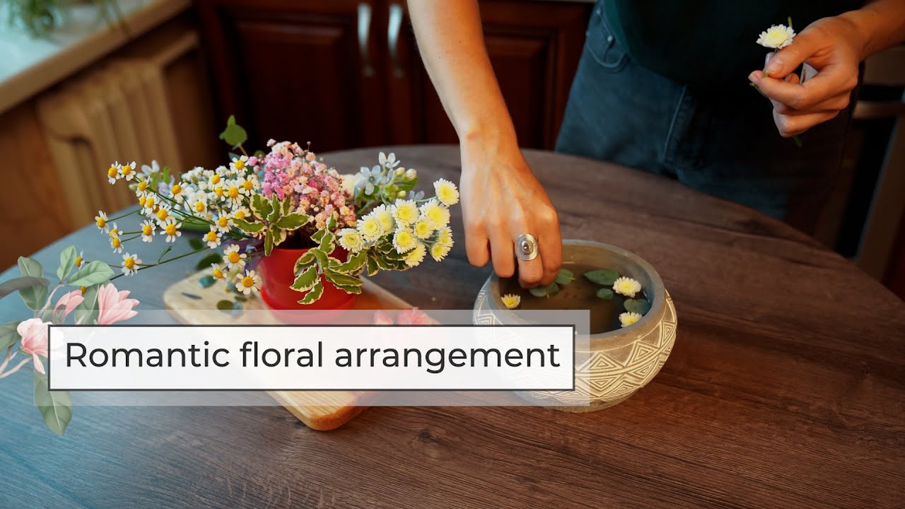 How to Make a DIY Floral Arrangement | Romantic Flower Arrangement