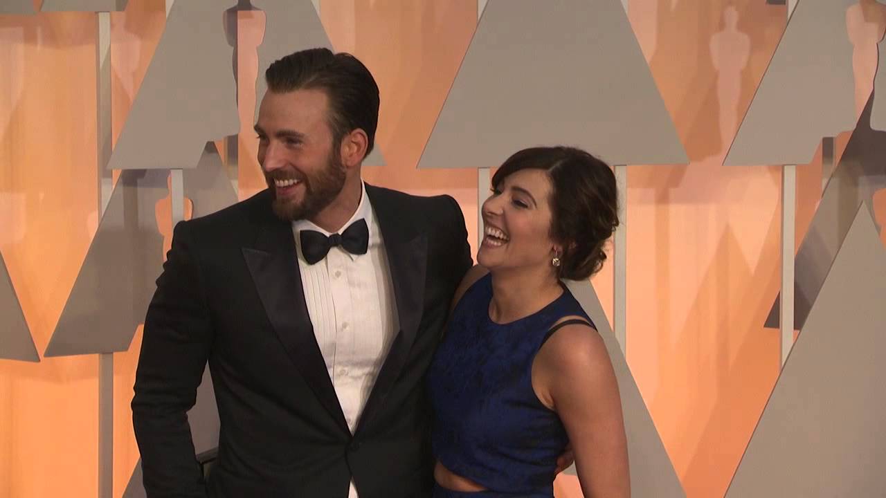 Oscars: Chris Evans Red Carpet (2015) | ScreenSlam