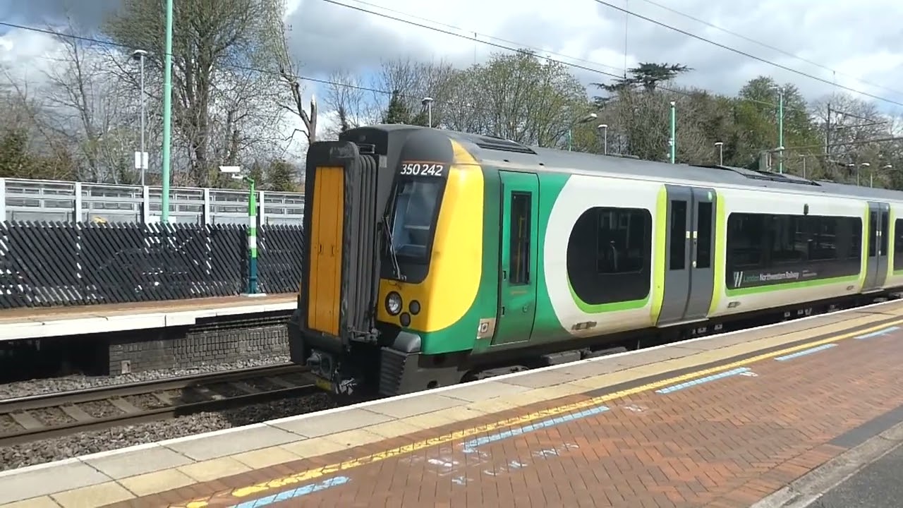 Berkhamsted Station 2nd & 9th April 2022
