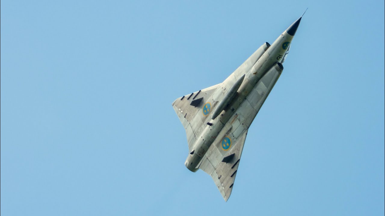 Saab Sk 35C Draken Swedish Historic Flight [Airpower22]