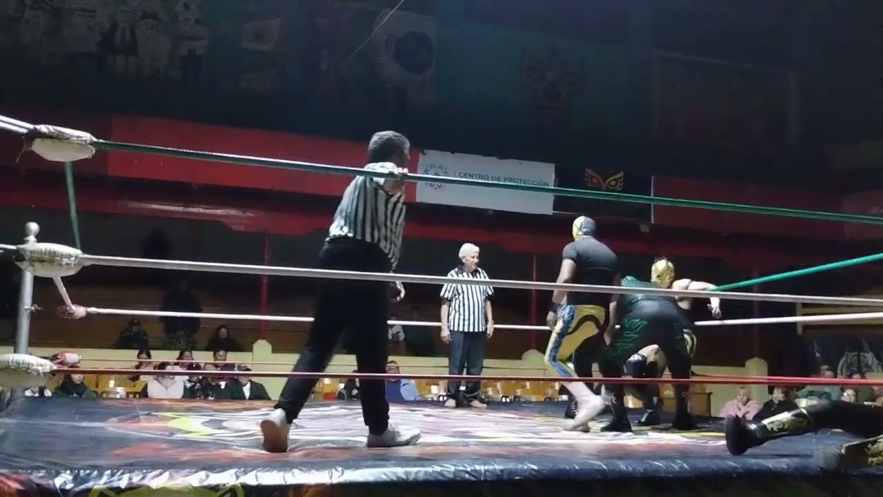 Arena afición domingo 8 de febrero- lucha estelar- 1ra caída 