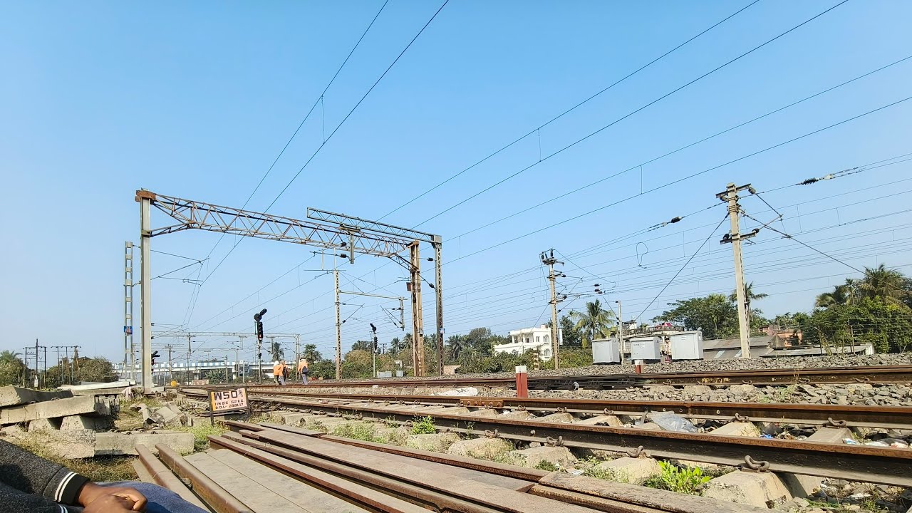 Delly live video 📷 INDIAN RAILWAY 🚃🚂