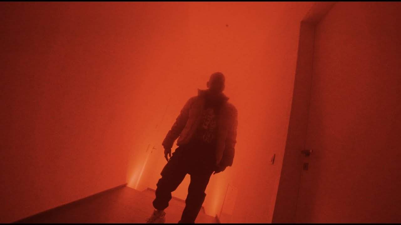 Maniak & DJ Wich - Reality check (Official Video)