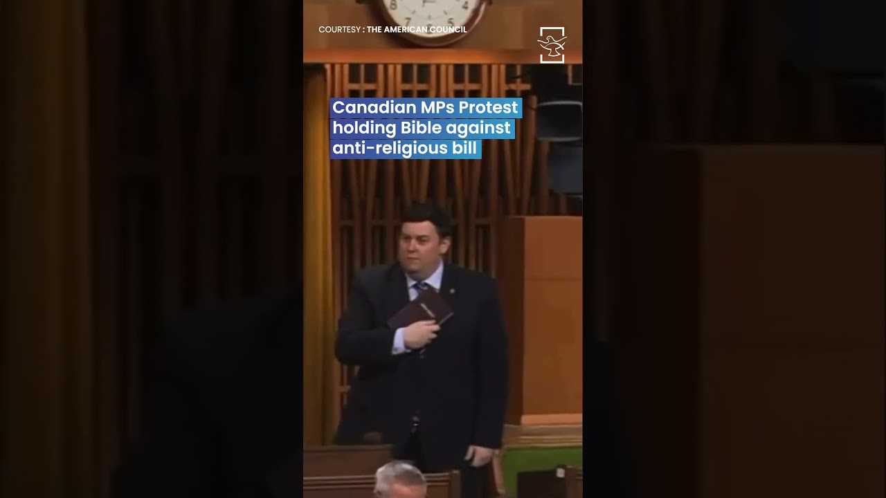 Canadian MPs Protest holding Bible against anti-religious bill | Shalom World News
