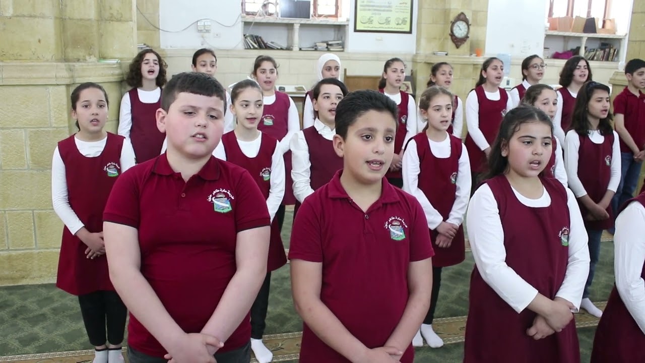 تكبيرات العيد بتأديه من طلاب مدرسة ساره طاهر حنون