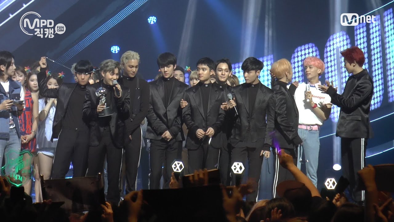 [MPD직캠] 엑소 1위 앵콜 직캠 몬스터 Monster Fancam No.1 Encore full ver. MNET MCOUNTDOWN 160616