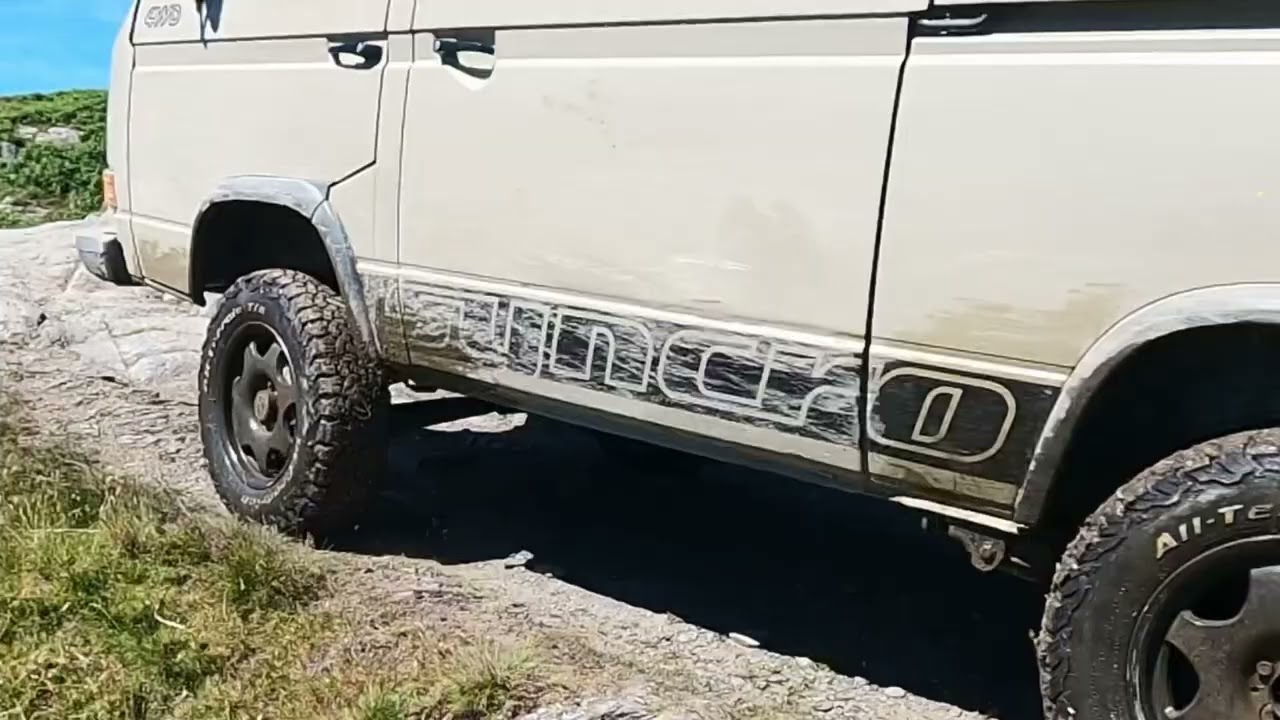 VW SYNCRO GREENLANING ADVENTURE IN WALES!! OFF-ROAD VANLIFE ROCK CRAWLING