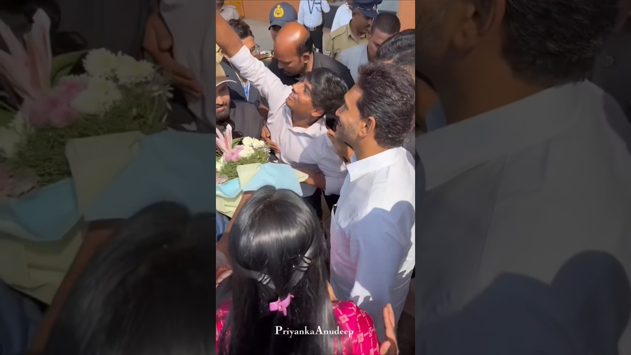 పుట్టినరోజున జగన్ అన్న ఆశీస్సులు తీసుకున్న అభిమాని#ysjagan#ysrcp#ycp#jagananna#ljaganfans#cmjagan#ap