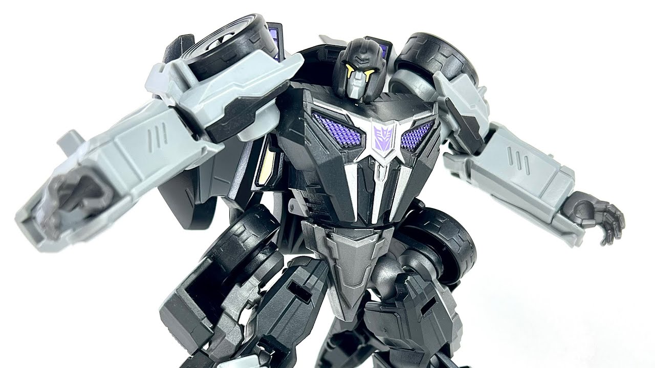 Semi FAIL: Transformers Studio Series +02 Gamer Edition War For Cybertron Barricade Chefatron Review