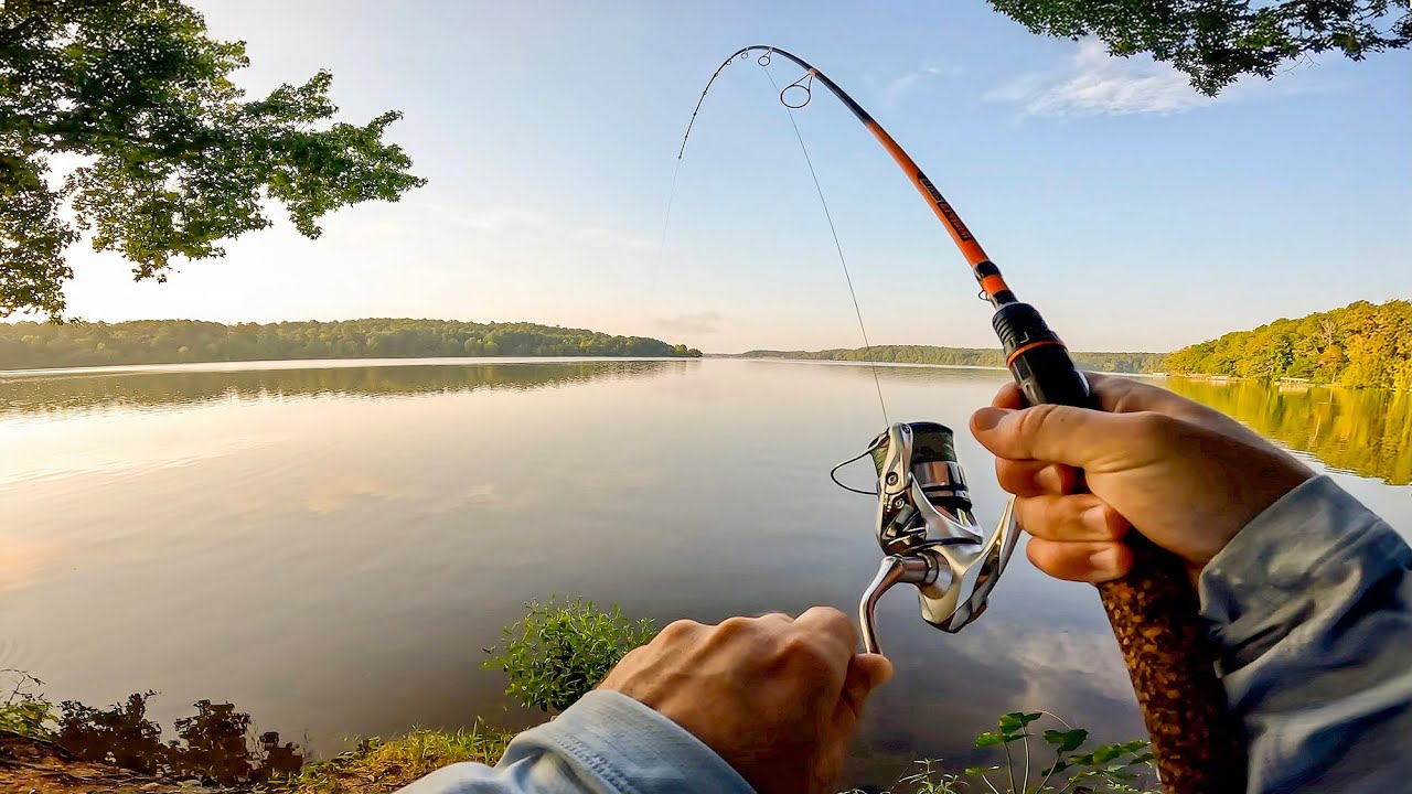 Bank Fishing for DRAG RIPPERS with Nothing but a CAN of CORN!!