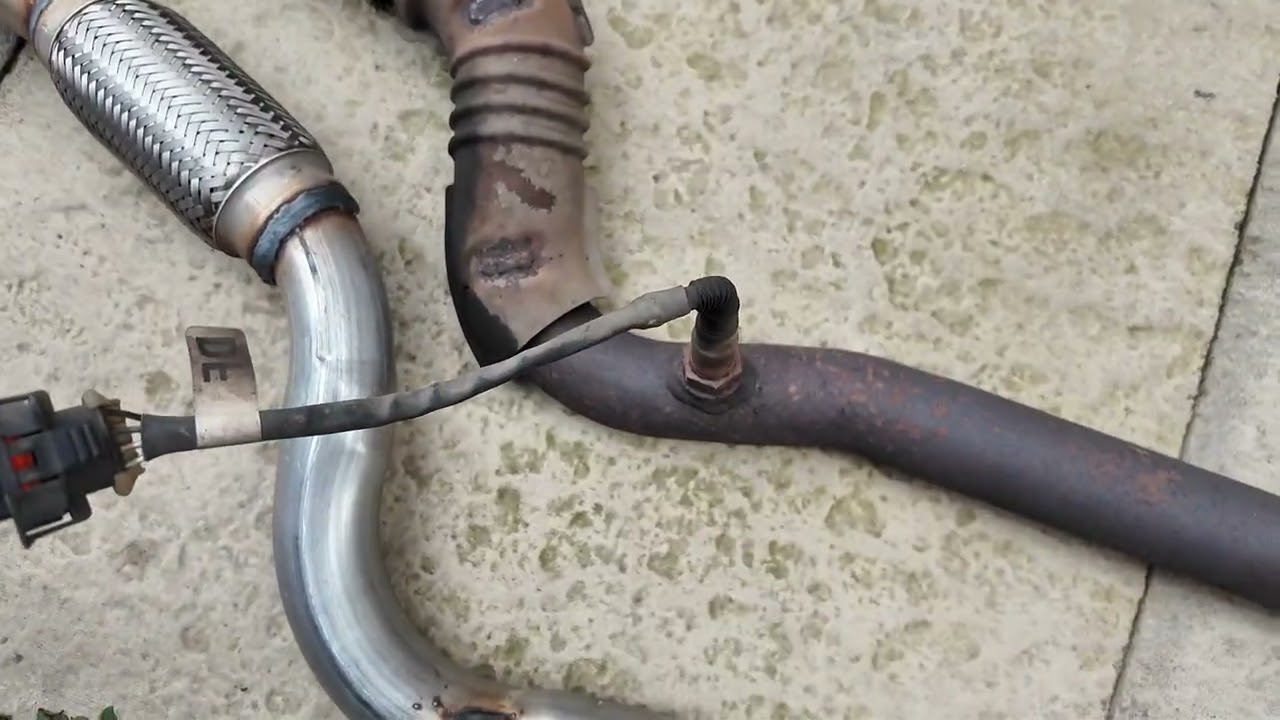 Vauxhall Astra 1.6 SE (2012) – Center Exhaust with Flexi Pipe Replacement | DIY Repair