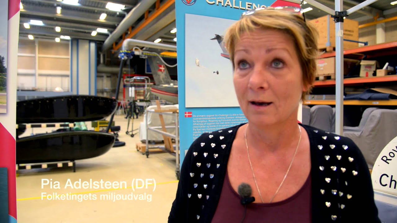 Folketinget p&aring; bes&oslash;g p&aring; Flyvestation Aalborg