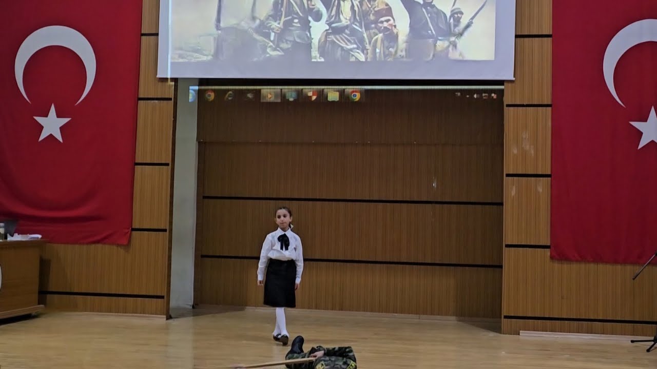 İSTİKLÂL MARŞI'NIN 10 KITASINI EZBERE GÜZEL OKUMADA  İLÇE  3.SÜ OLAN ÖĞRENCİM ! 👏👏 (12 MART PROGRAM)