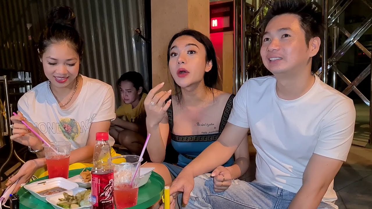 Bội Nhi ghẹo Trai Đẹp Khiến Bánh Bèo Phát Hờn Giận Dỗi
