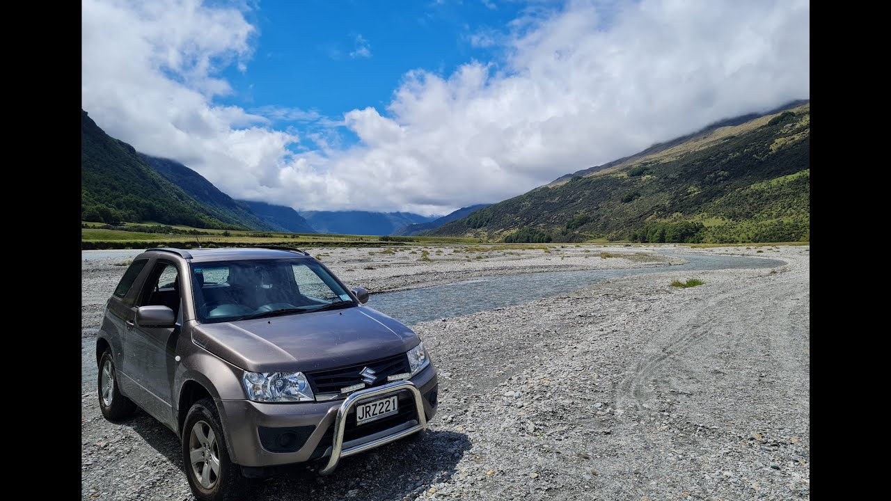 Rees Valley Road | Suzuki Grand Vitara