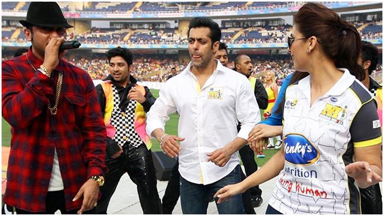 Salman Khan Crazy Dance Moves With Yo Yo Honey Singh & Huma Qureshi