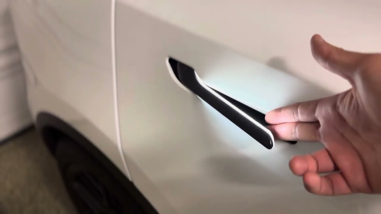 Tesla Model Y / 3 Retractable Door Handles Durability After 1 YEAR!