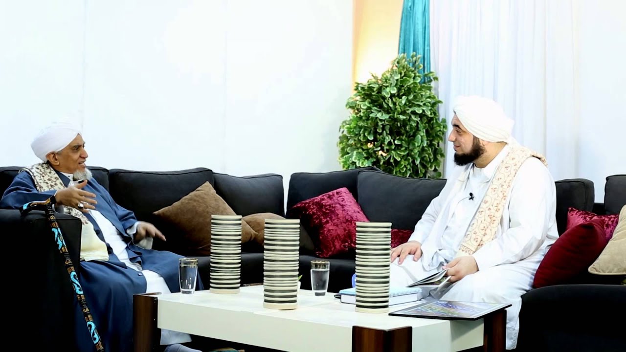 لحبيب أبوبكر المشهور | برنامج البيارق ح5 | تقديم الشيخ عون القدومي