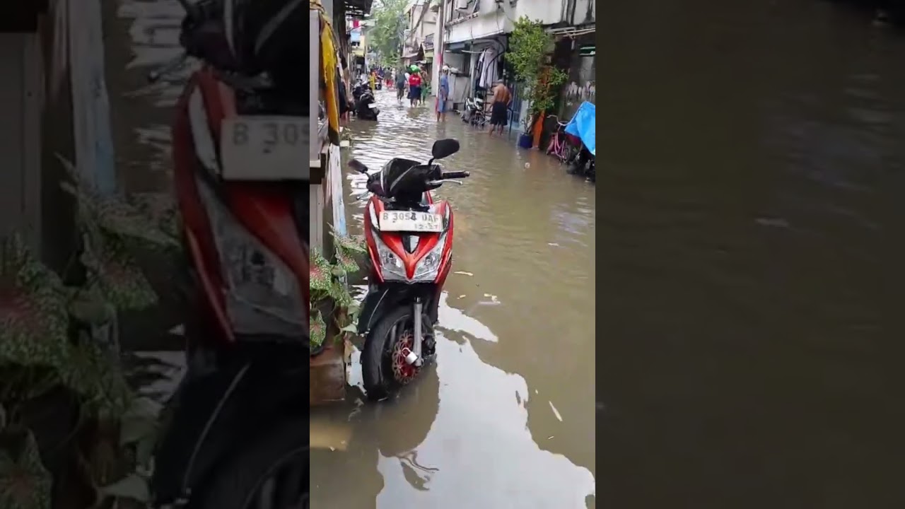 #banjir2026