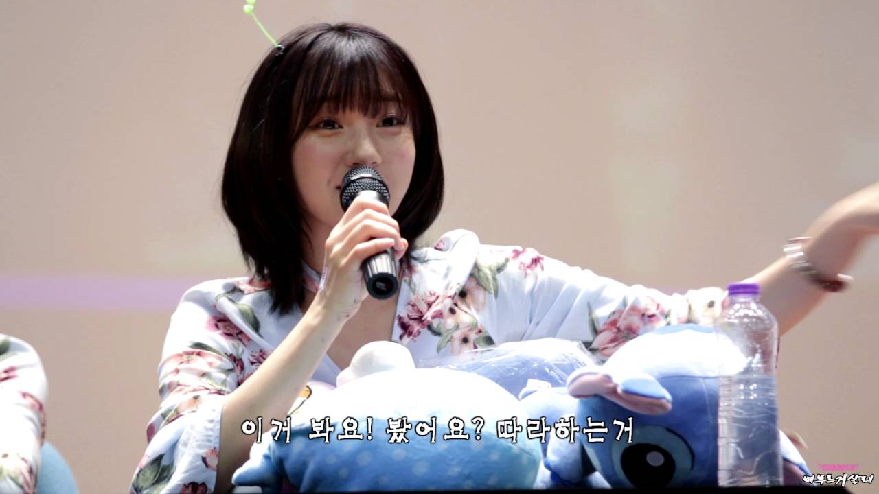 160625_오마이걸 메트로 인재개발원 팬사인회_비니편