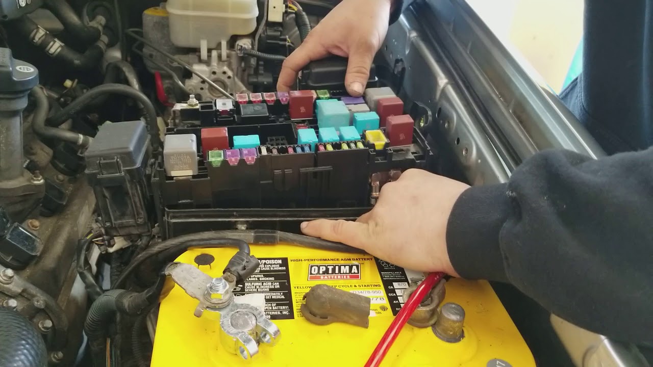 2005 Toyota 4runner alternator 140 amp fuesible link fuse replacement