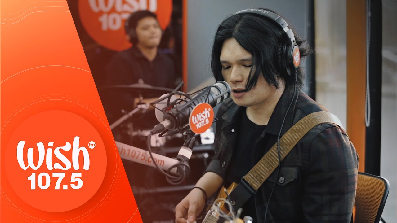 Hilera performs &ldquo;Saglit&rdquo; LIVE on Wish 107.5 Bus