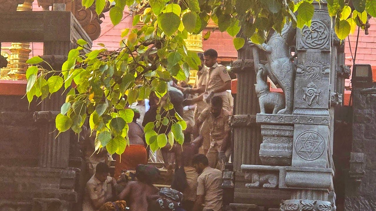 സത്രം പുല്ലുമെടു ശബരിമല യാത്ര